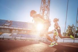 詹姆斯透露自己与科比乔丹的关系，在退役前不想和他说话