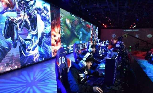 但他们在客 但他们在客