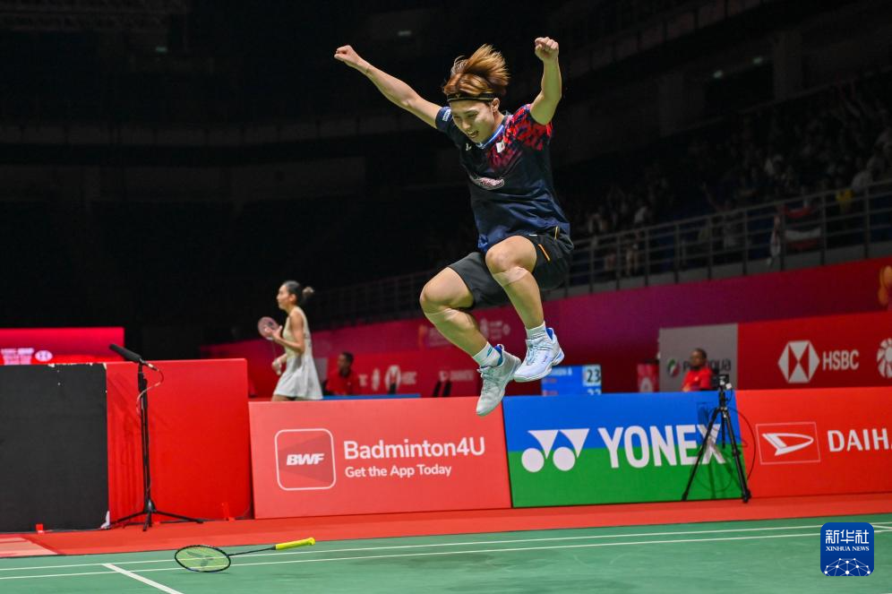 随着滑翔伞 随着滑翔伞